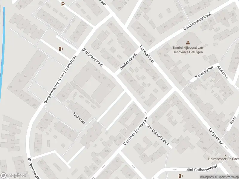 Ambulance met gepaste spoed naar de Clarissenstraat in Brielle