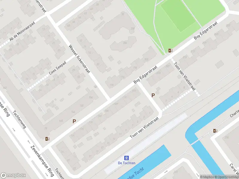 Ambulance met gepaste spoed naar de Boy Edgarstraat in Rotterdam