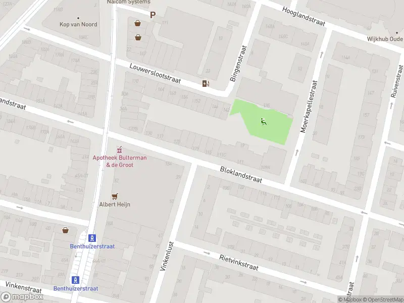 Ambulance met grote spoed naar de Bloklandstraat in Rotterdam