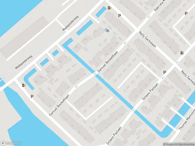 Ambulance met gepaste spoed naar de Samuel Beckettlaan in 's-Gravenhage