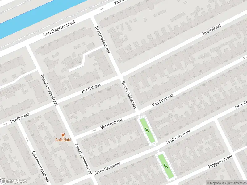 Ambulance met grote spoed naar de Brederodestraat in Dordrecht