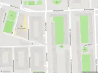 Ambulance met grote spoed naar de Sinjeur Semeynsstraat in Amsterdam