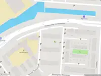 Ambulance met grote spoed naar de Burgemeester Van Haarenlaan in Schiedam