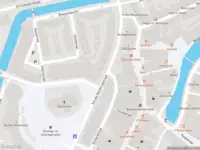 Ambulance met gepaste spoed naar de Eerste Heulbrugstraat in Spijkenisse