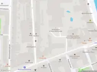 Ambulance met gepaste spoed naar de Nieuwe Binnenweg in Rotterdam