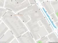 Politie naar de Lijmbeekstraat in Eindhoven vanwege steekincident