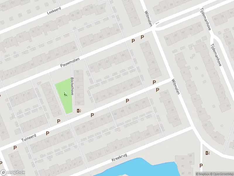 Ambulance met grote spoed naar de Pauwmolen in Delfgauw