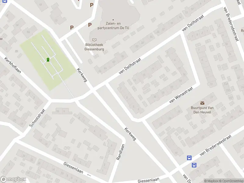 Ambulance met gepaste spoed naar de Taets van Amerongenstraat in Giessenburg