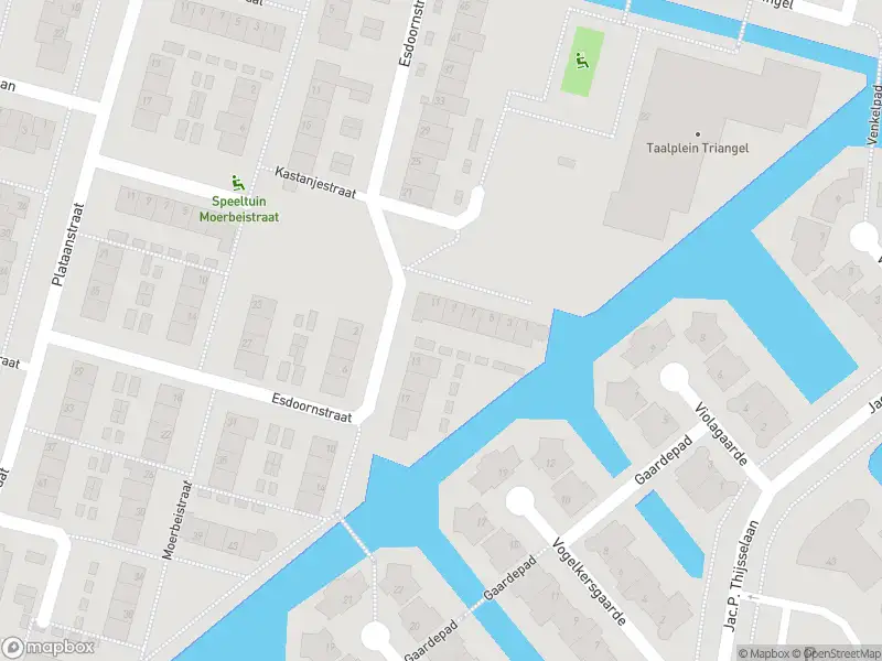 Ambulance met grote spoed naar de Esdoornstraat in Gouda