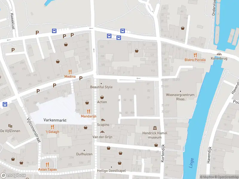 Ambulance met gepaste spoed naar de Rosmolensteeg in Gorinchem