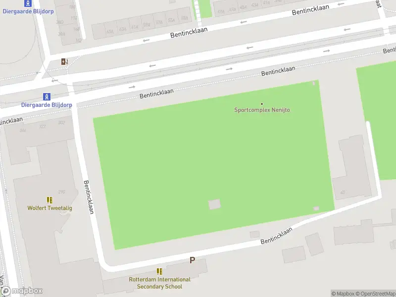 Ambulance met grote spoed naar de Bentincklaan in Rotterdam