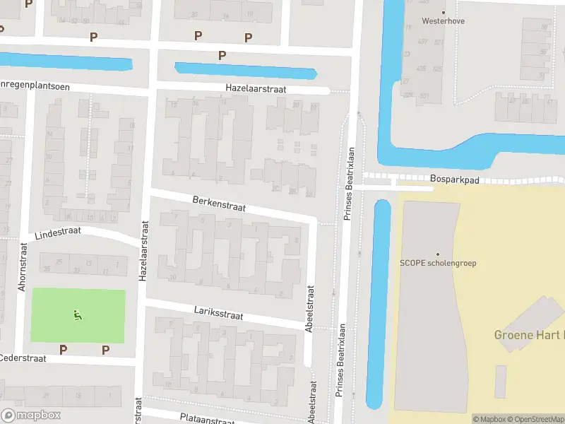 Ambulance met gepaste spoed naar de Berkenstraat in Alphen aan den Rijn