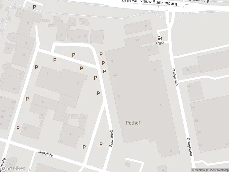 Ambulance met gepaste spoed naar de Dwarspad in Rozenburg