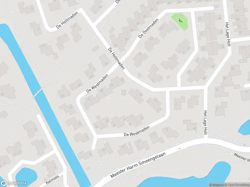 Brandweer met grote spoed naar de De Holtmaden in Hoogeveen vanwege een buitenbrand