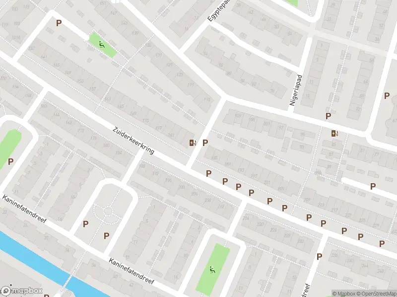 Ambulance met gepaste spoed naar de Tanzaniastraat in Alphen aan den Rijn