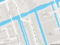 Ambulance met grote spoed naar de Ocker Repelaerstraat in Molenaarsgraaf