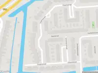 Ambulance met grote spoed naar de Ravelstraat in Capelle aan den IJssel