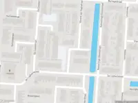 Ambulance met grote spoed naar de Vincent van Goghstraat in Lekkerkerk