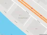 Brandweer met gepaste spoed naar de Rhôneweg in Europoort Rotterdam