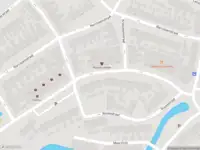 Ambulance met gepaste spoed naar de Leliestraat in Volendam