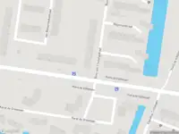 Ambulance met gepaste spoed naar de Blois van Treslongstraat in Vlaardingen