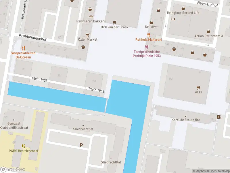 Ambulance met grote spoed naar de Plein 1953 in Rotterdam