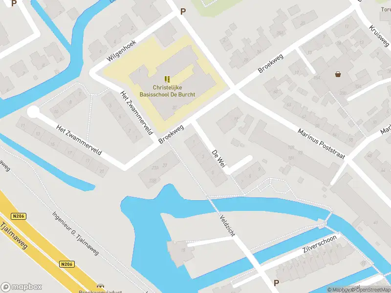 Ambulance met grote spoed naar de De Wei in Valkenburg