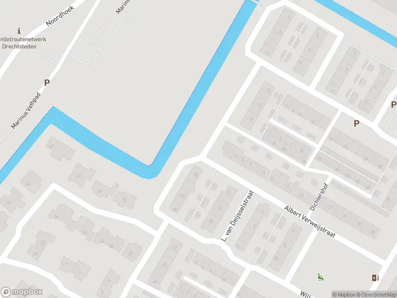 Ambulance met grote spoed naar de Jacques Perkstraat in Papendrecht