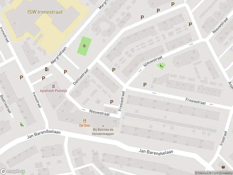 Ambulance met grote spoed naar de Rozenstraat in Poeldijk