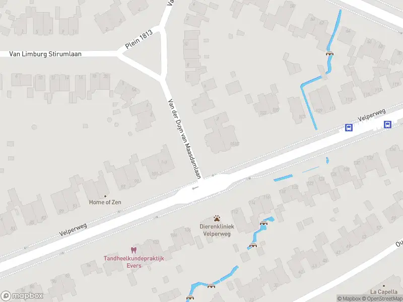 Politie naar de Van der Duyn van Maasdamlaan in Arnhem vanwege aanrijding met letsel