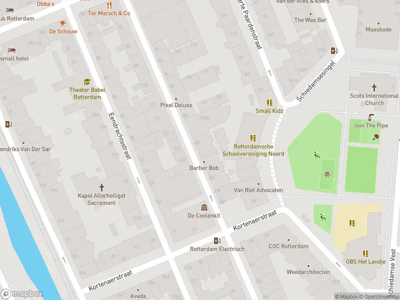 Ambulance met grote spoed naar de Boomgaardsstraat in Rotterdam