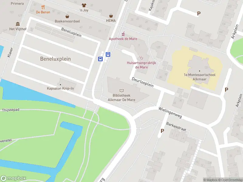 Ambulance naar de Laan van Straatsburg in Alkmaar vanwege ongeval met letsel