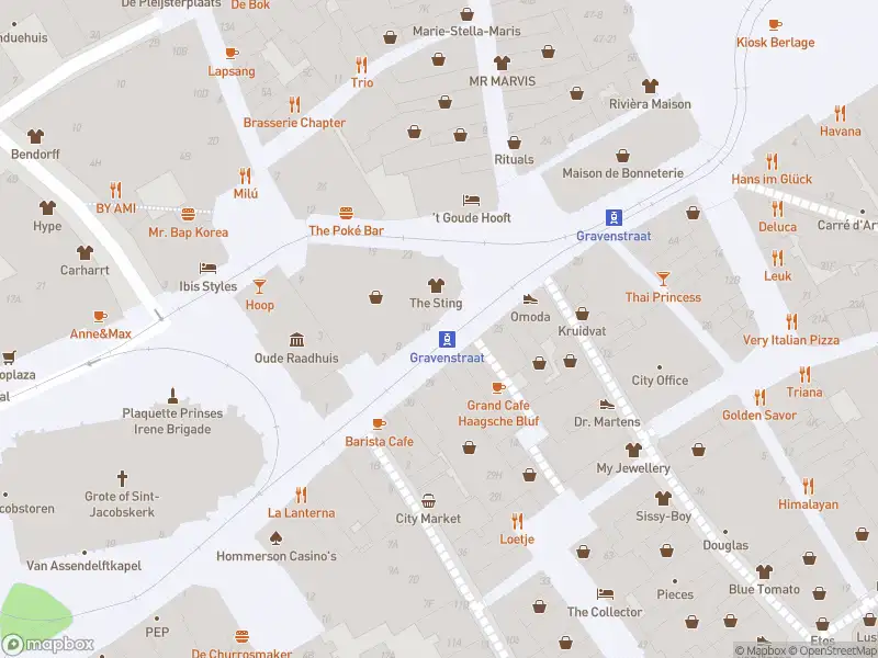 Ambulance met gepaste spoed naar de Dagelijkse Groenmarkt in 's-Gravenhage