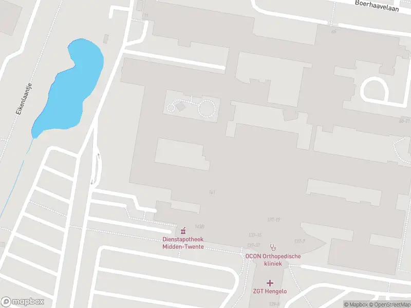 Brandweer met grote spoed naar de Tulpstraat in Hengelo vanwege gebouwbrand