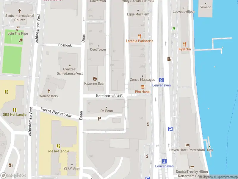 Brandweer met gepaste spoed naar de Ketelaarsstraat in Rotterdam vanwege een buitenbrand