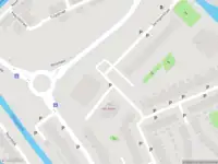 Ambulance met grote spoed naar de Seringenstraat in Maassluis