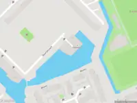 Ambulance met grote spoed naar de Oleanderpark in Maassluis