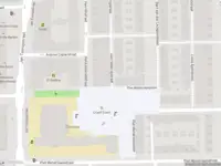 Ambulance met grote spoed naar de Jan Voermanstraat in Amsterdam