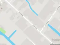 Brandweer met grote spoed naar de Burgemeester de Boerstraat in Assendelft vanwege afhijsen patient