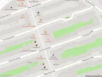 Ambulance met grote spoed naar de Commelinstraat in Amsterdam