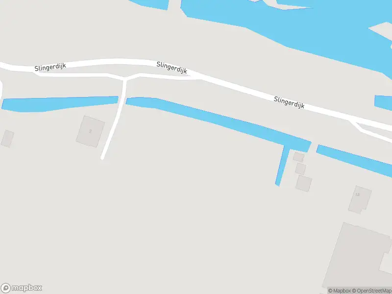 Ambulance met grote spoed naar de Slingerdijk in Oterleek