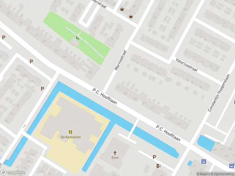 Ambulance met gepaste spoed naar de P.C. Hooftlaan in Papendrecht