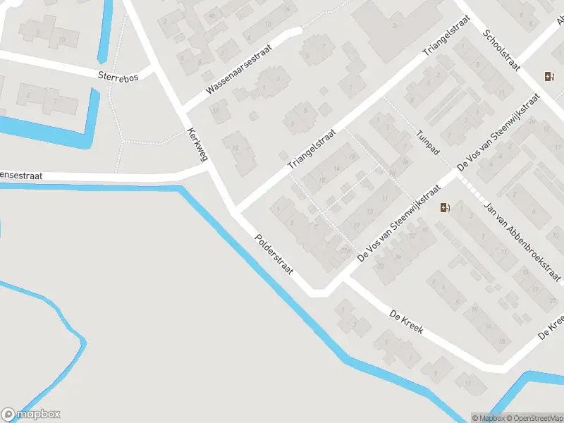 Ambulance met grote spoed naar de Polderstraat in Abbenbroek