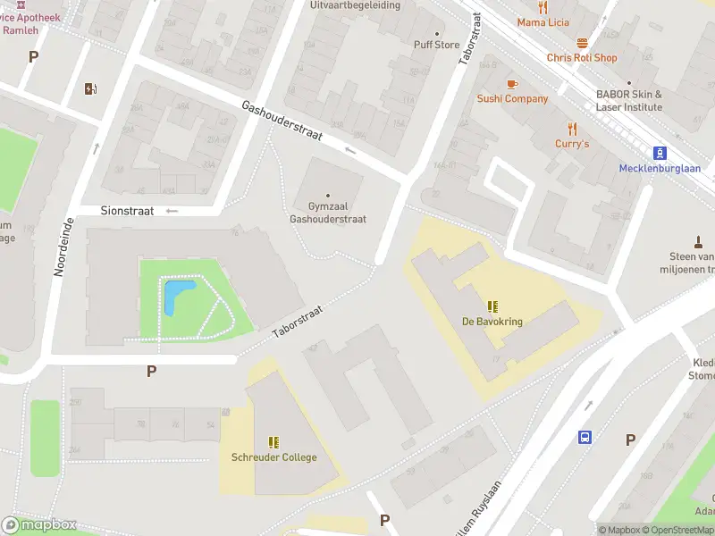 Ambulance met grote spoed naar de Taborstraat in Rotterdam