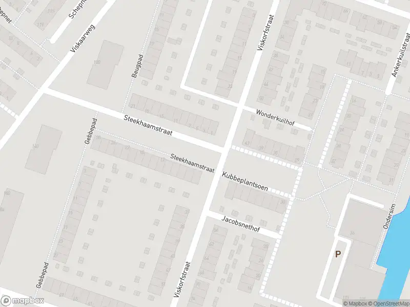 Ambulance met gepaste spoed naar de Steekhaamstraat in Hoogvliet Rotterdam