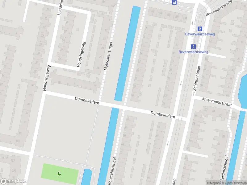 Ambulance met gepaste spoed naar de Molecatensingel in Rotterdam