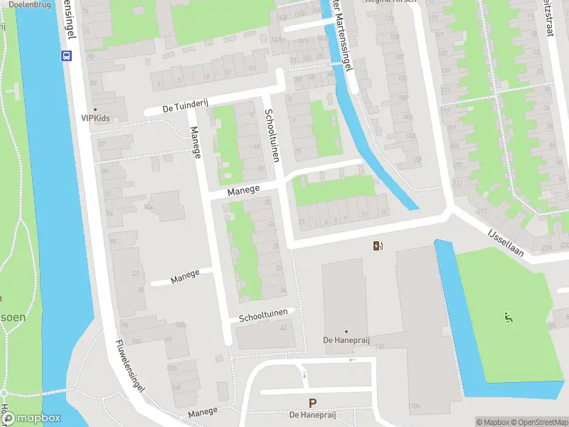 Ambulance met grote spoed naar de Schooltuinen in Gouda