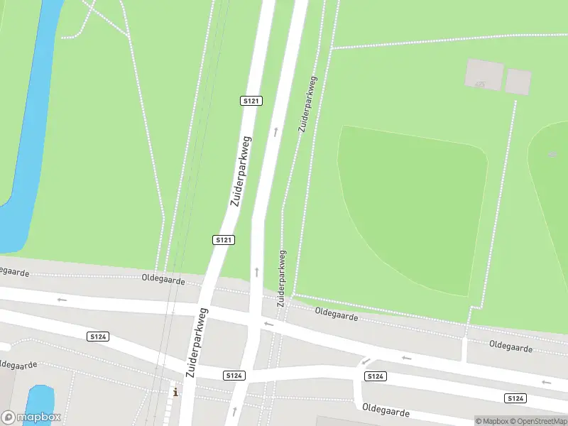 Ambulance met gepaste spoed naar de Oldegaarde in Rotterdam