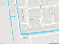 Ambulance met gepaste spoed naar de Oranjelaan in Oud-Alblas