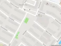 Ambulance met grote spoed naar de Ganzerikplein in Rotterdam